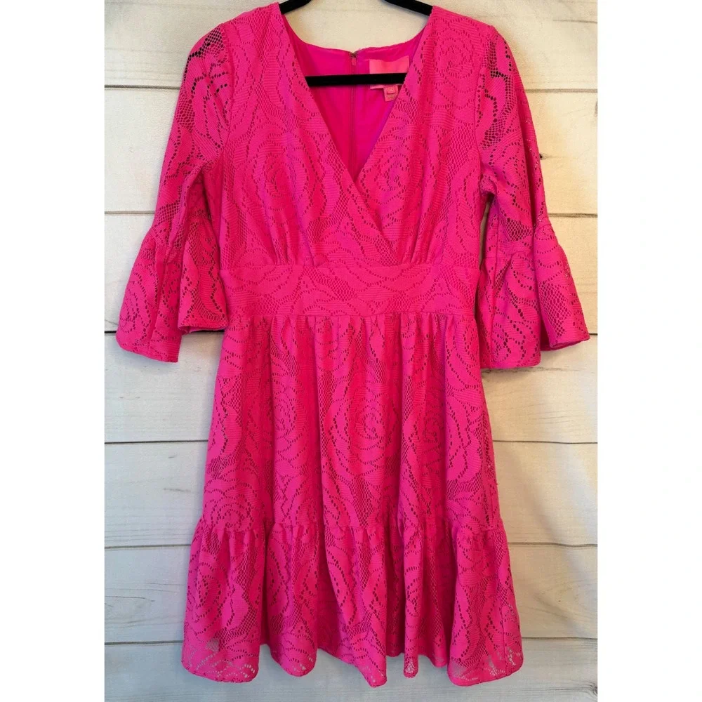 Lilly Pulitzer Pink Rose Lace Bell Sleeve V-Neck Ruffle Hem Dress Size 10